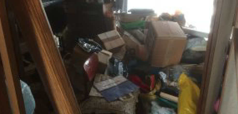 西宮市でのゴミ屋敷清掃 ビフォー