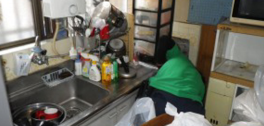 桜井市でのゴミ屋敷清掃 ビフォー